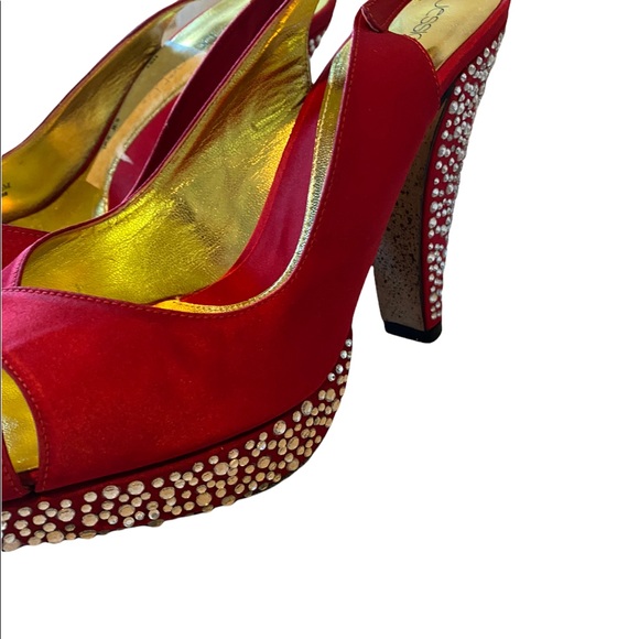 JESSICA BENNETT Used  Halo Heels ~ Red Satin 8.5 - Picture 3 of 10